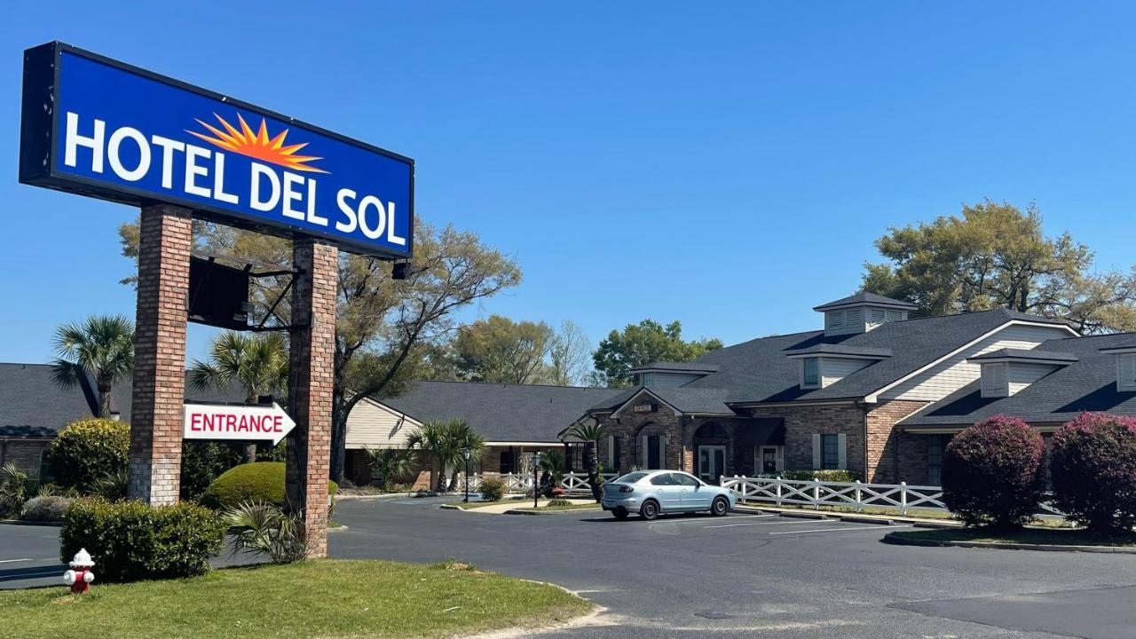 Hotel Del Sol - Pensacola Ferry Pass Exterior photo